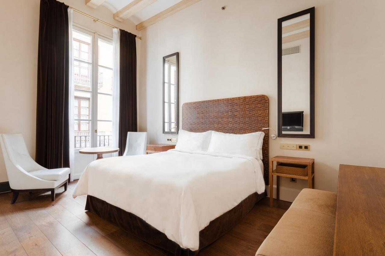 Do Placa Reial Powered By Sonder Barcelona Room photo